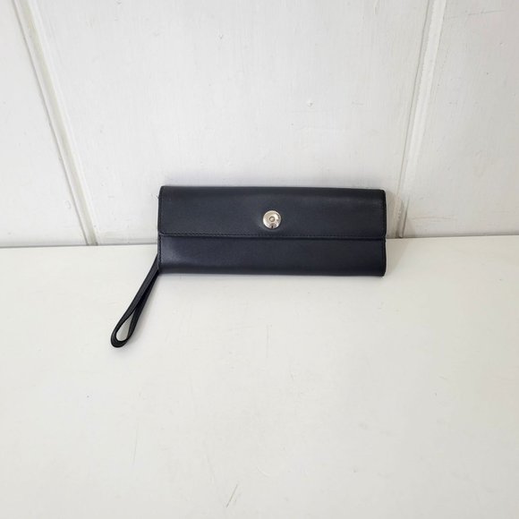 Etianne Aigner Slim Black Leather Wristlet, New Without Tags - Picture 1 of 6